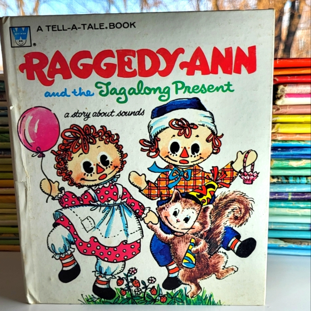 Raggedy Ann and the Tagalong Present
